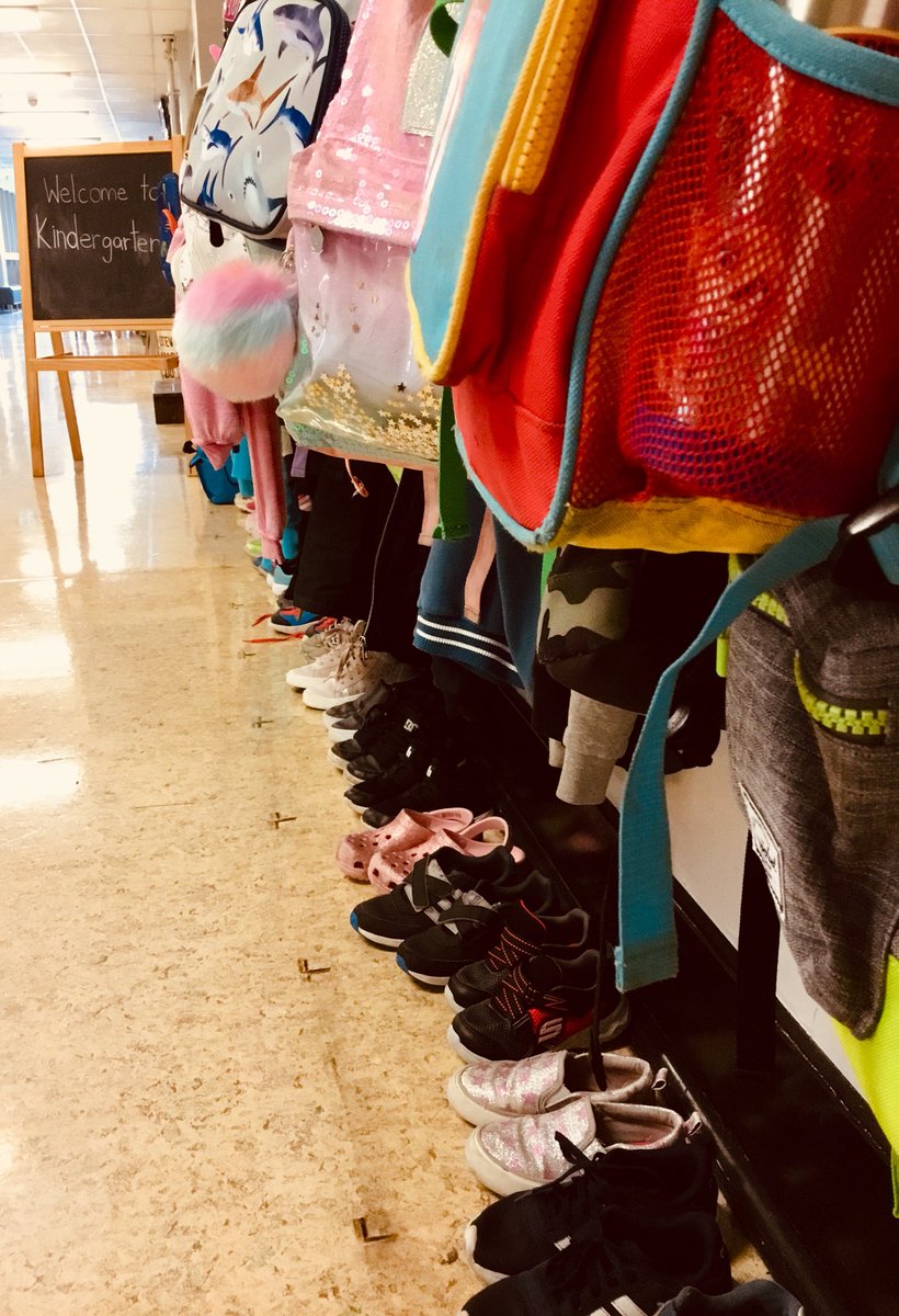 RIDparkschool's tweet photo. Class of 2028 :) Welcome to Rideau Park...Mrs. Prangnell and Ms. Webb are so very happy to explore and have fun with you in Kindergarten🥰 #WeAreRideau #kindergarten https://t.co/OCu8WbU1PE