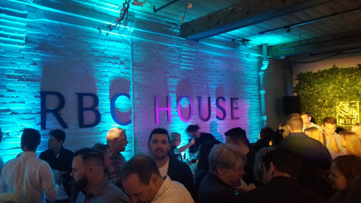 BryanCrawford40's tweet photo. Thanks @RBC for the invite to an awesome @TIFF_NET party. Another amazing performance as always by @Max_Kerman and @arkellsmusic #TIFF2019 #RBCxMusic #RBCHouse #Avion https://t.co/qHXbBzTpUv