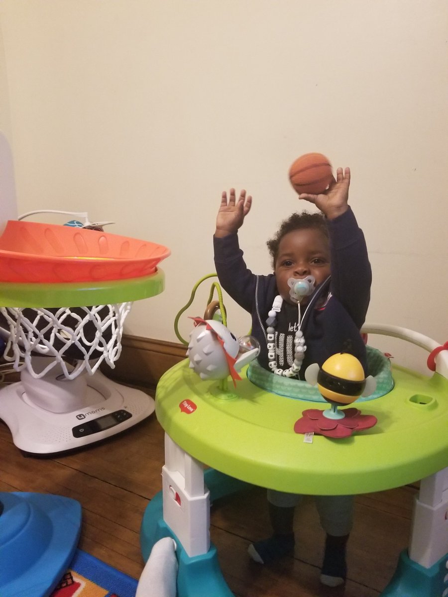 TartanBoysBBall's tweet photo. When mom finally lets dad get the hoop out of storage for Baby Zane! #10Mos #BabySouthPaw 🤣🤣🤣 https://t.co/2HfwlLijve
