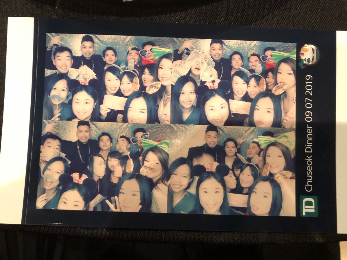 Denise_w_luk's tweet photo. #9720family enjoying the show #TDChuseok2019 👍 #photobooth #musicalchair #spicynoodlechallenge #pacificpeople #thebestofthebest #thankyou for a wonderful evening 😊 @AndyCribb_TD @NicoleKubica_TD @BruceGray_TD @RickChou_TD @GreenPaulJ @ChristinaSunwoo https://t.co/NgJCiB4tKU
