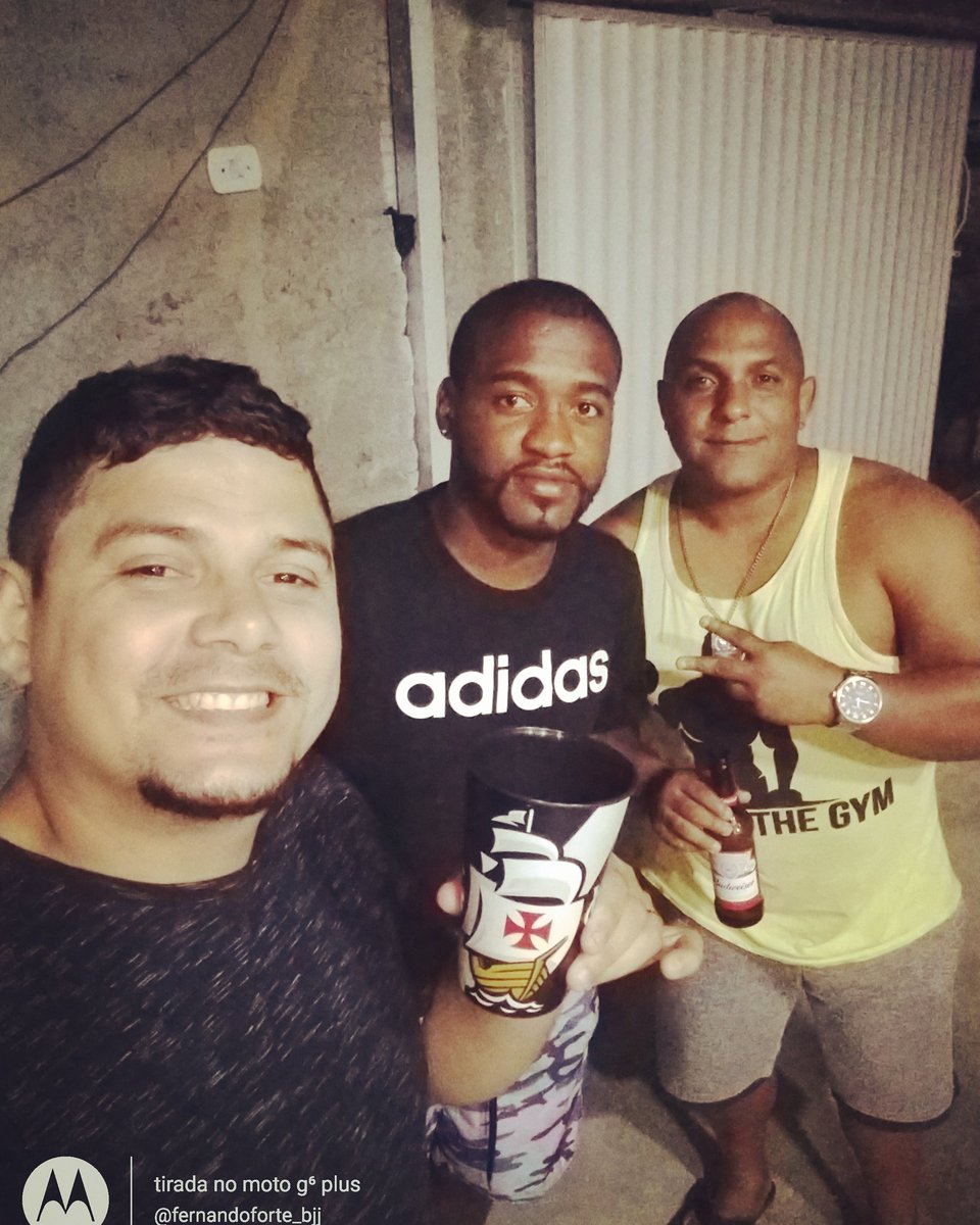 ✔️🍢🍻🥋

#boanoite✌ #deusnocomando #sabadolindo #amigosreunidos #cervejagelada #churrasconabrasa #pormaisnoitesassim #faixapreta #blackbelt #fortinhobjj #marambaia