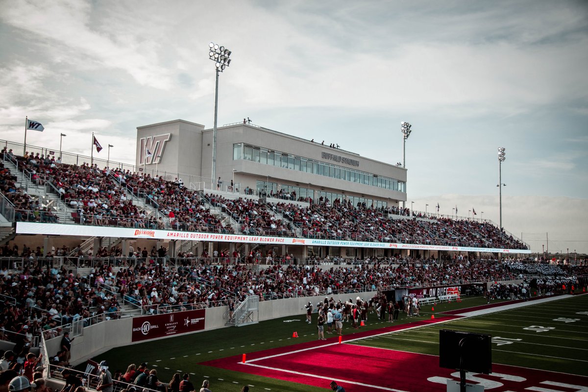 WTAMUFootball's tweet photo. What a night!

Thanks, #BuffNation

#RollDamnBuffs https://t.co/TKm04OiCy4