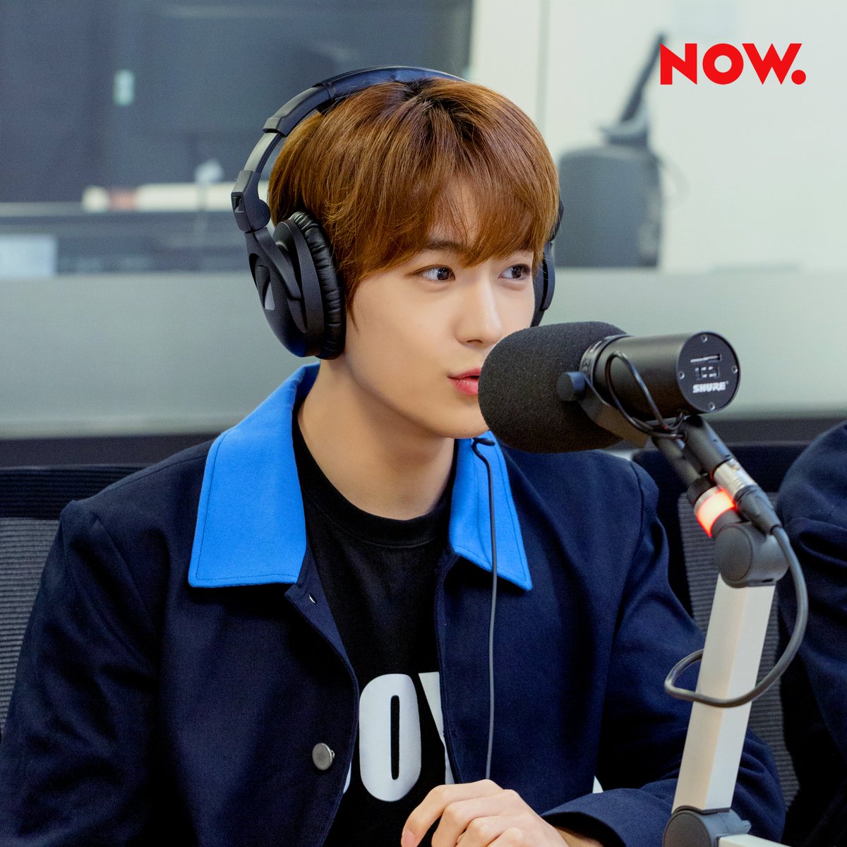 npop_zip's tweet photo. 시끌벅적 비글미 넘쳤던 그 날 #더보이즈쇼 (@Creker_THEBOYZ)스튜디오의 현장 엿보기 1탄! 잠시 후 8시, #THEBOYZSHOW 몰아듣기가 온에어 됩니다. 다시 들을 수 있는 마지막 기회를 놓치지 마세요. #NOW온에어 https://t.co/fOlVFZCNli