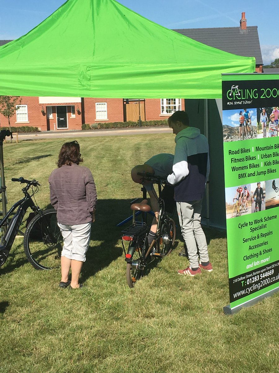 cyco2000's tweet photo. E-bike demo day promoting green travel ... David Wilson Homes, Drakelow Park ...... https://t.co/RSsYgUW6Df