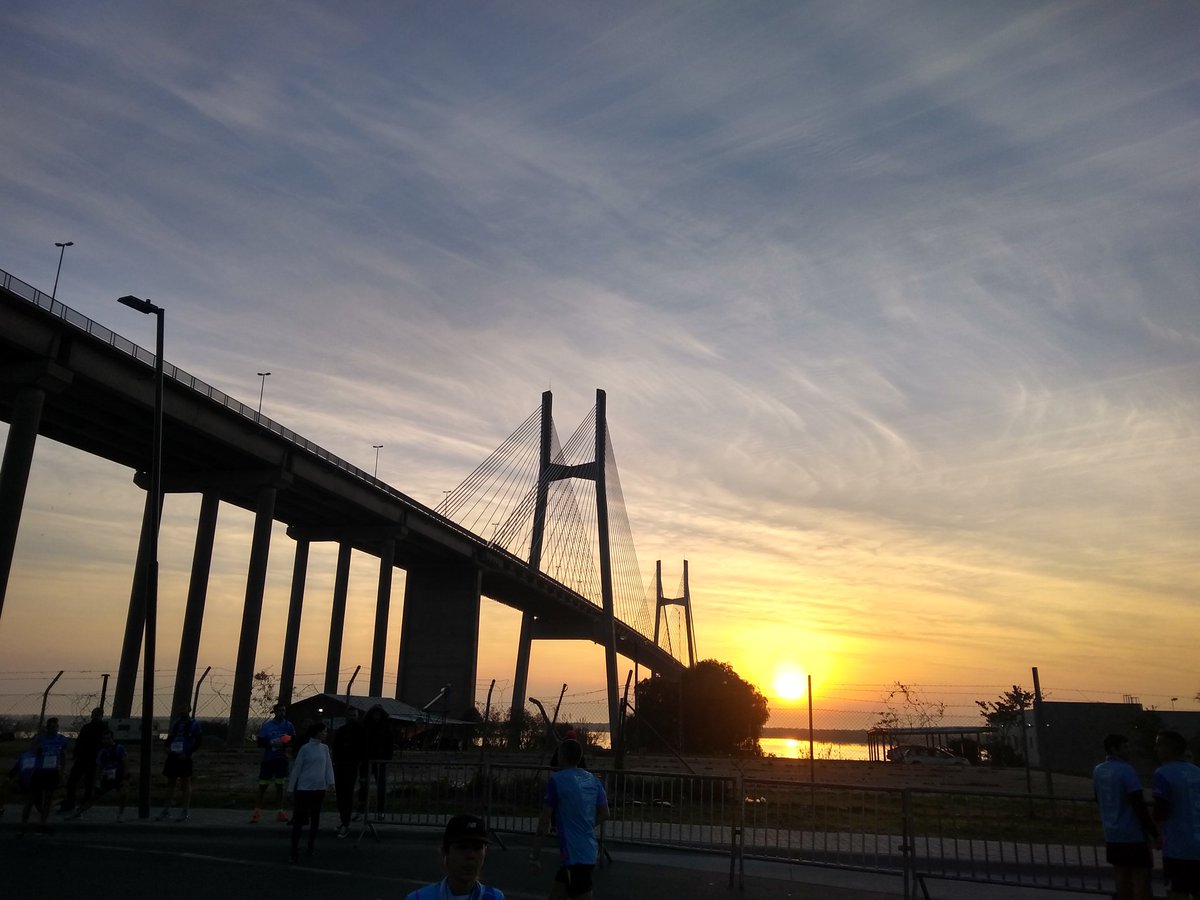 Robbert_1970's tweet photo. #BuenDía #BuenDomingo
Todo listo para correr la #MPRV Maratón Puente Rosario Victoria 💪
Un beso tomá 😘 https://t.co/wYl1CybULK