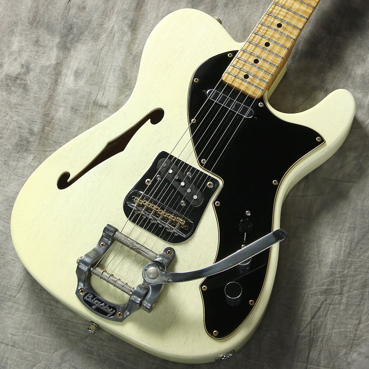 1484_shinjuku's tweet image. 【1階中古エレキNEWS】
クリアランスセールのページはご覧頂けましたか!?
本日もエレキギターを追加しております！

エレキギター、アンプ、パーツなど順次更新しておりますので、この機会をお見逃しなく!

#Digimart #デジマート #セール #クリアランスセール
is.gd/8oinso