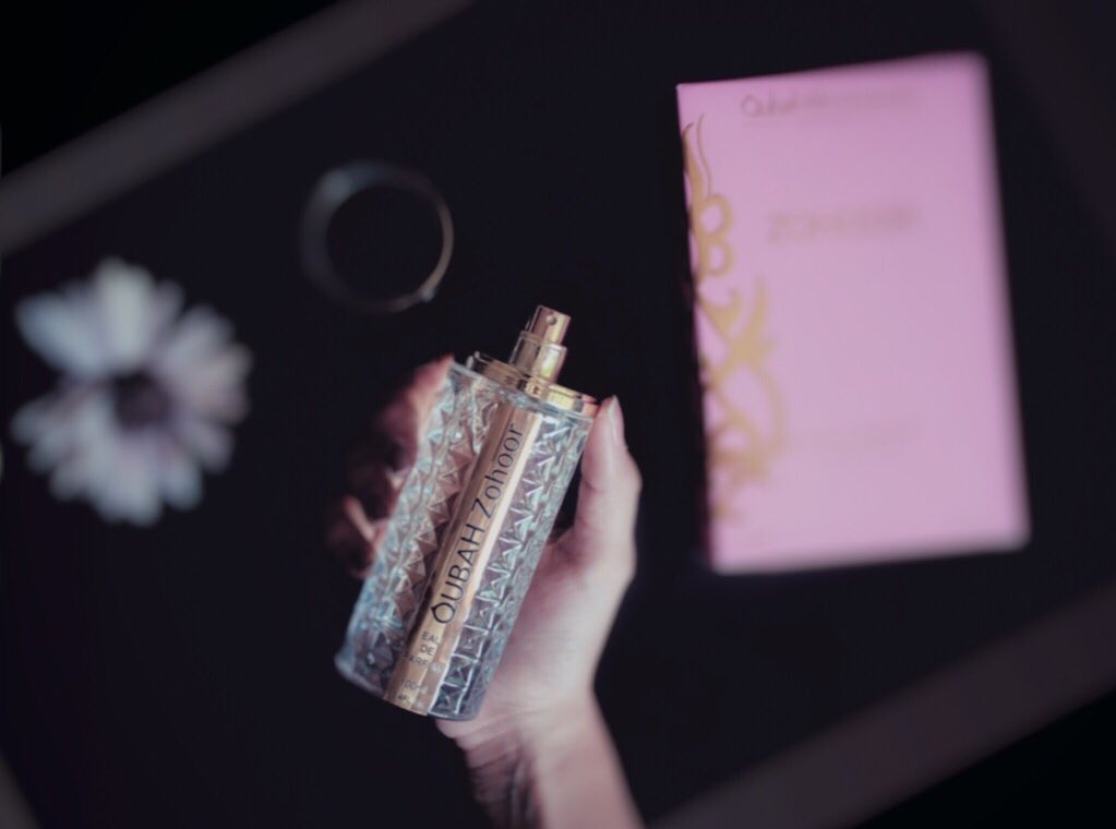 qubat_m's tweet photo. QUBBAT ZOHOOR   💗
.
Ladies perfume, mix between flowers and French perfume ♥️
.
قبة زهور 🌸 زهور مختلطة مع رائحة العطور الفرنسية 😍🔥 عطر نسائي جذااااب ♥️
.
120 SR 100 ml 
.
#عطور #perfumes https://t.co/ME5AP540MT