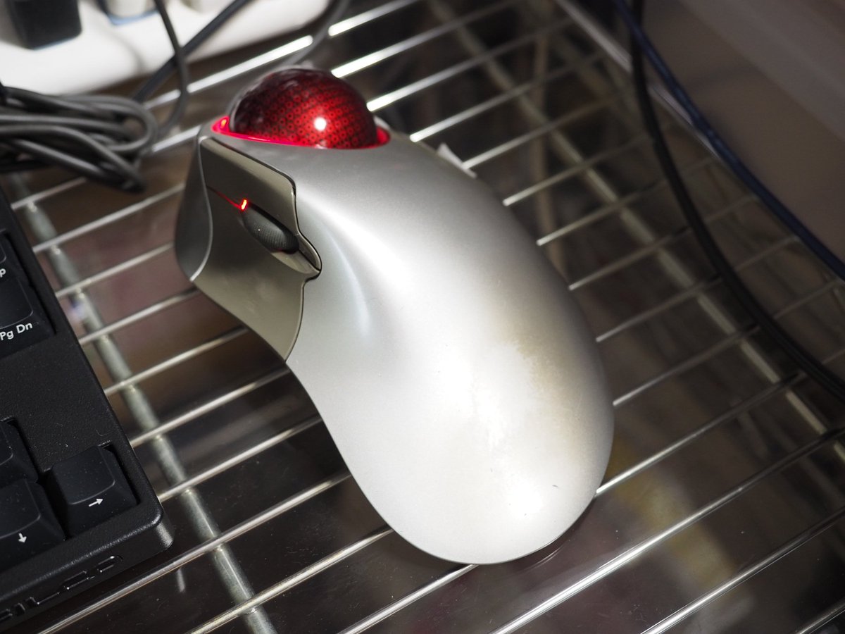 ばばん！でも、無事に治りましたとさ。