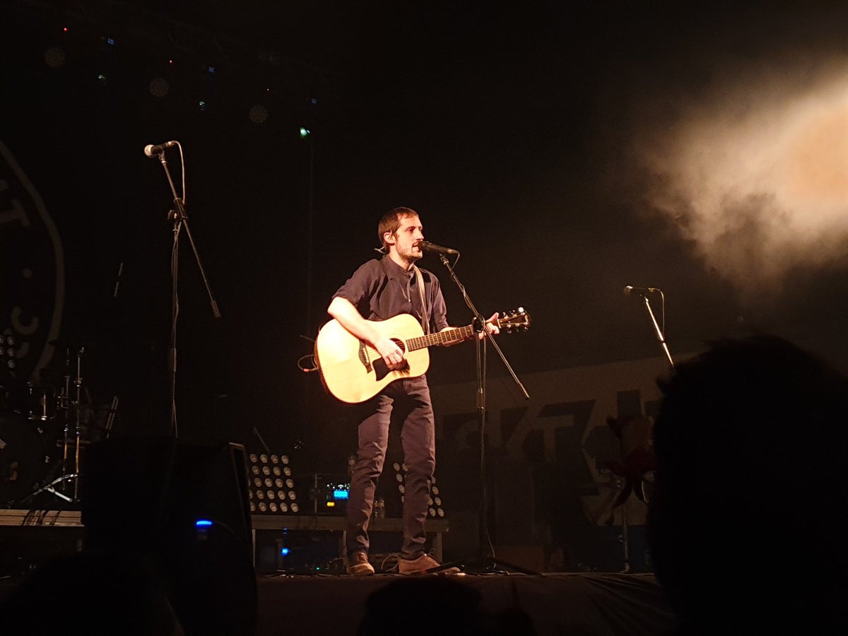 AJGuissona's tweet photo. Gran nit jove amb @som_robaestesa , @ebriknight i @djdavidbeatz ! Gràcies per ser-hi! #Guissona #FestaMajor2019 #FestaMajor #FMGuissona #festes https://t.co/MfHRxiWIZl