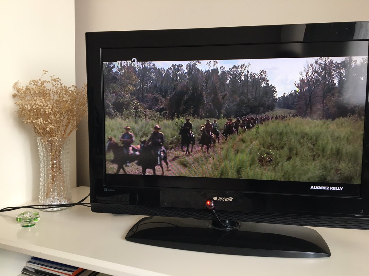 bilalacikbas's tweet photo. TRT1’in kaldırdığı western filmleri TRT2’de devam ediyor.!
Pazar günlerinin vazgeçilmezi.!
#AlvarezKelly https://t.co/iWITFeMNDp