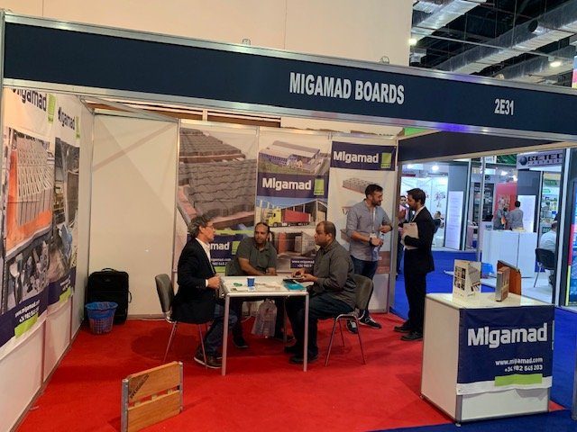 OfecomeElCairo's tweet photo. @ICEXEgipto ha visitado @Big5Egypt la principal feria de construcción de #Egipto con participación de 8 empresas españolas como @Exterpark @FausSpain @STPWoodFlooring @prensoland @SACI_Industrial ESPA Innovative Solutions, Luxe Perfil y Migamad. https://t.co/4rqz3RxuOU