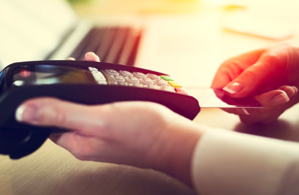 cutpayMS's tweet image. Does your business take card payments?

An explosion in card use is sending Britain towards a cashless economy. Yet, around three million small businesses across Britain still don’t offer card payment solutions. ow.ly/kIXS50jNWCj