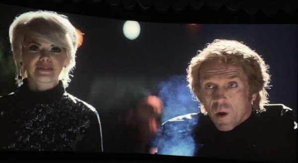 武蔵屋 本作の スティーブ マックイーン は驚異的な再現度ですが ダミアン ルイスさんというイギリスの俳優 バンド オブ ブラザース や オーシャンズ8 にも出演 時期的に ブリット が大成功しトップスターとなり 華麗なる週末 を終えて