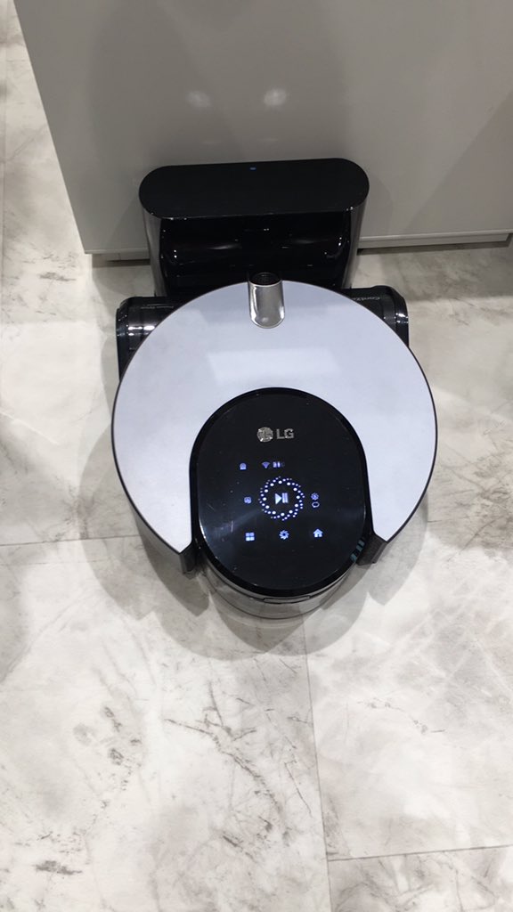 #LG es werden immer mehr Roboter 😅