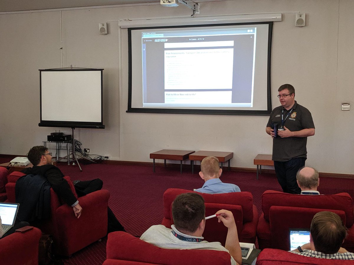 RAFAC_Digital's tweet photo. Sqn Ldr Elliott is continuing the demonstrations with a preview of the new Ultilearn courses. First up is the mandatory ACTO 10 course and he’ll shortly be covering the SMS & Cadet Portal training courses! #BaderConference2019 https://t.co/QygY5fAqTV