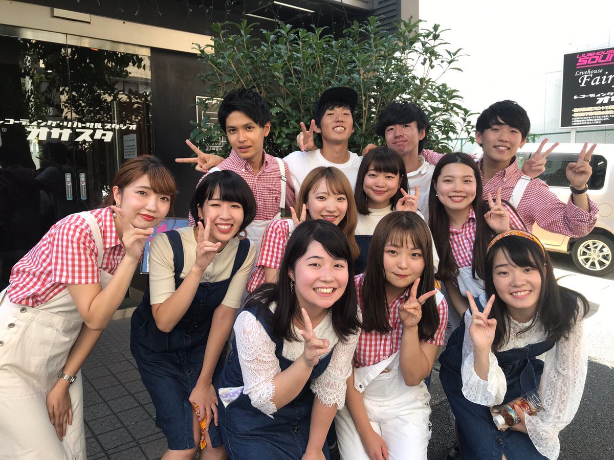 Pash_starbility's tweet photo. CCC主催LIVE「Let's!!」に出演させていただきました⭐️新しくなったSOUND NOTEでいつも以上に元気を届けられた気がします😊la voixの元気系バンドの先輩のivyさんやP∀SHの先輩たちと共演&amp;写真も撮ってもらって最高でした✨ありがとうございました✨ https://t.co/mvaD9mK7Rg
