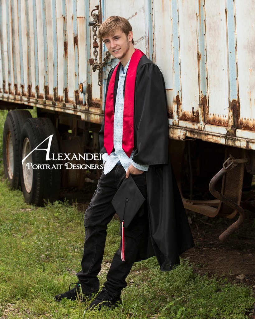 Alexander_pics's tweet photo. Welcome back to school 2020 Seniors. We are taking only 14 (2020) seniors for the month of September.
Text to book your session 682-206-6756 
#seniors #seniors2020 #graduation #highschool #mansfieldtx #mansfieldphotography https://t.co/DvbJEfsW8L