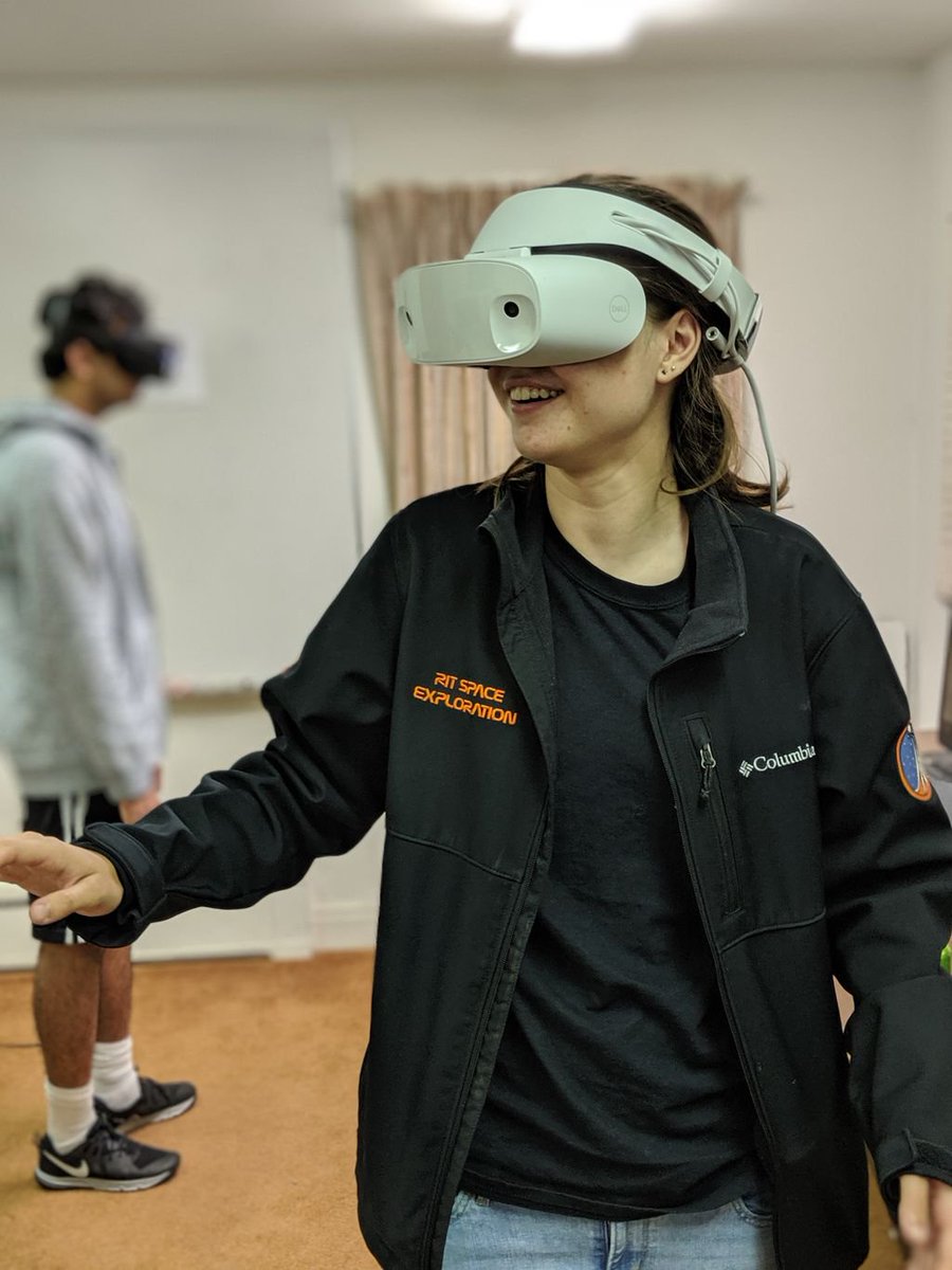 RITSPEX's tweet photo. Did you catch #RITSPEX at the RIT Observatory open house last night? SPEX was helping visitors with telescopes pointed at the Moon, Jupiter and Saturn as well as an Apollo 11 VR experience for #RoadToApollo50 https://t.co/fiK9YiMxtn