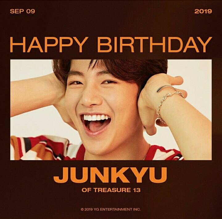 JJunkyu09's tweet photo. เฝ้ามอง ค่อยดูการพัฒนามาตั้งแต่แข่ง MIXNINEและTREASURE BOX จนได้เป็น #TREASURE13 จนถึงวันเกิดของนาย แม้ว่าตอนนี้จะยังไม่ได้เดบิว แต่จะค่อยสนับสนุนแบบนี้ต่อไป และจะรอวันที่นายเดบิว วันนี้ของให้เจ้าจุนกยูมีความสุขมากๆ ยิ้มแบบนี้ตลอดไปและเป็นที่รักของทุกคน รักนะ!💕 
 #HappyJunkyuDay https://t.co/RJJRkbWZGg