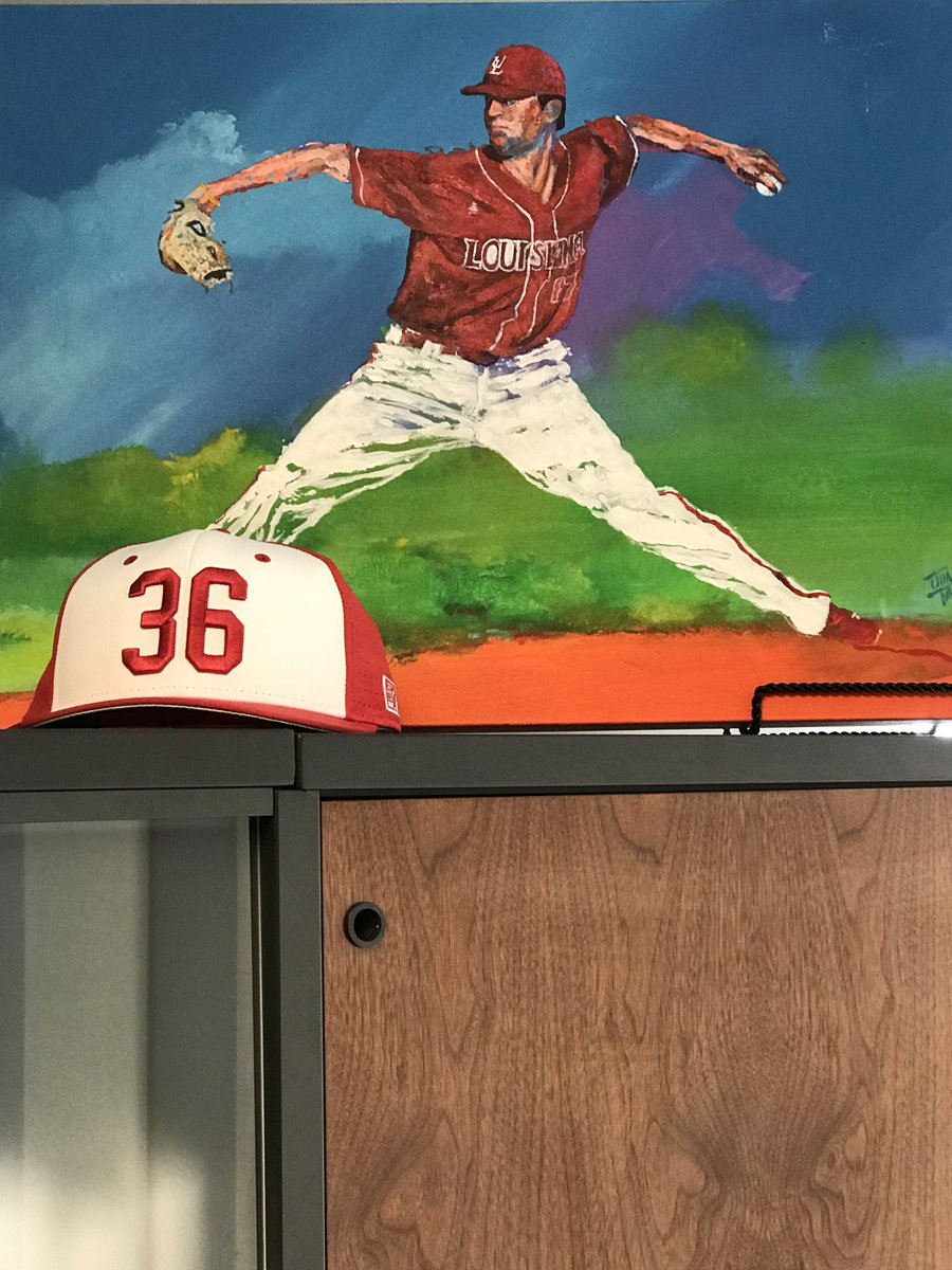 leg12tim's tweet image. Office Views!  #Respect #Forever36 
@RaginCajunsBSB