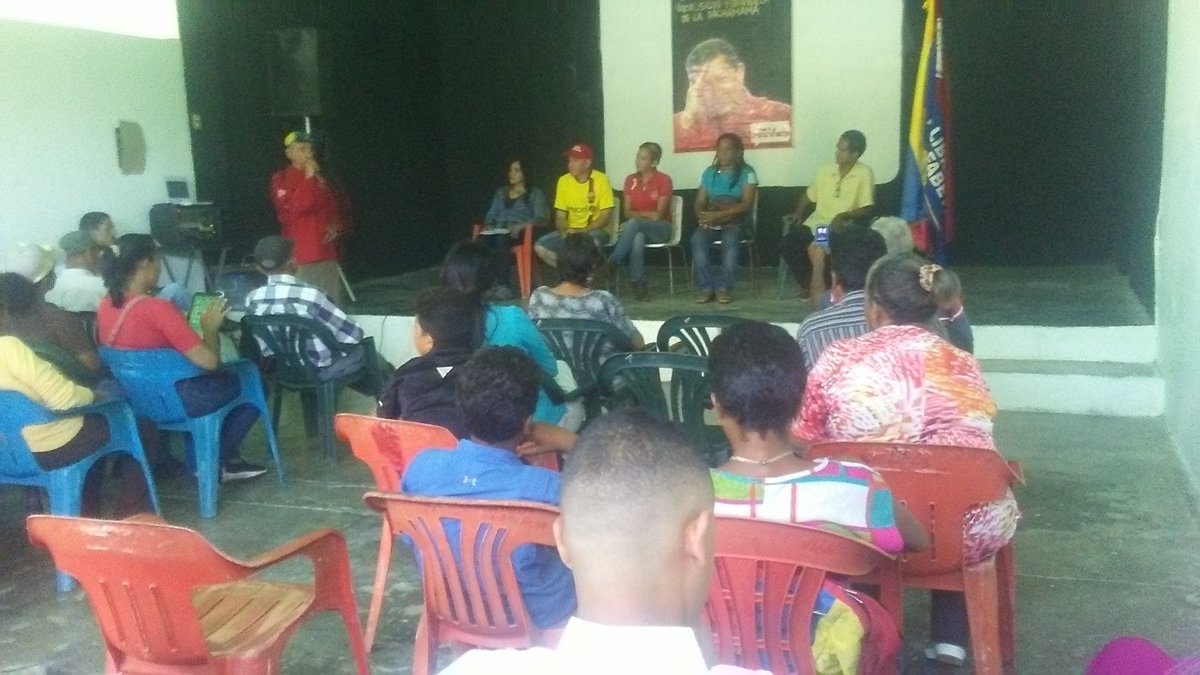 #8Sep 
 #LaRevoluciónEsAtención 
|Hoy el equipo de misión Robinson cojedes,nos unimos a la celebración del día mundial de la alfabetización seguiremos siendo ejército de luz
@MPPEDUCACION
@MargaudPSUV 
@AUDITORIAFSR14 
@robinson_vzla 
@FASProductivo