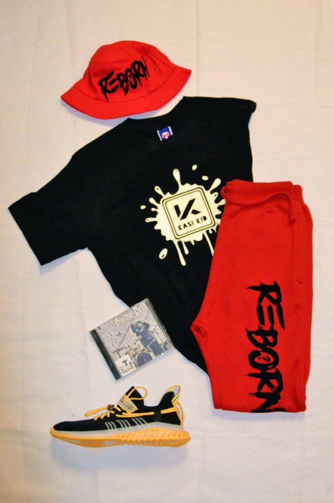 TBrandsStore's tweet photo. SEPTEMBER SHANDIS / THE RED🔴 &amp; BLACK ⚫ FEEL

Explore The Best. THE TOWNSHIPS OFFERS By #KasiKid #IPudi &amp; #Reborn

Our #SpringTime collection is here. 

Discover Men's Range

📍Alex Mall. Alexandra

#Asidlali #SingleFlames #SaturdayThoughts #SundayFunday #MyTwitterAnniversary https://t.co/lUgpjsWfIN