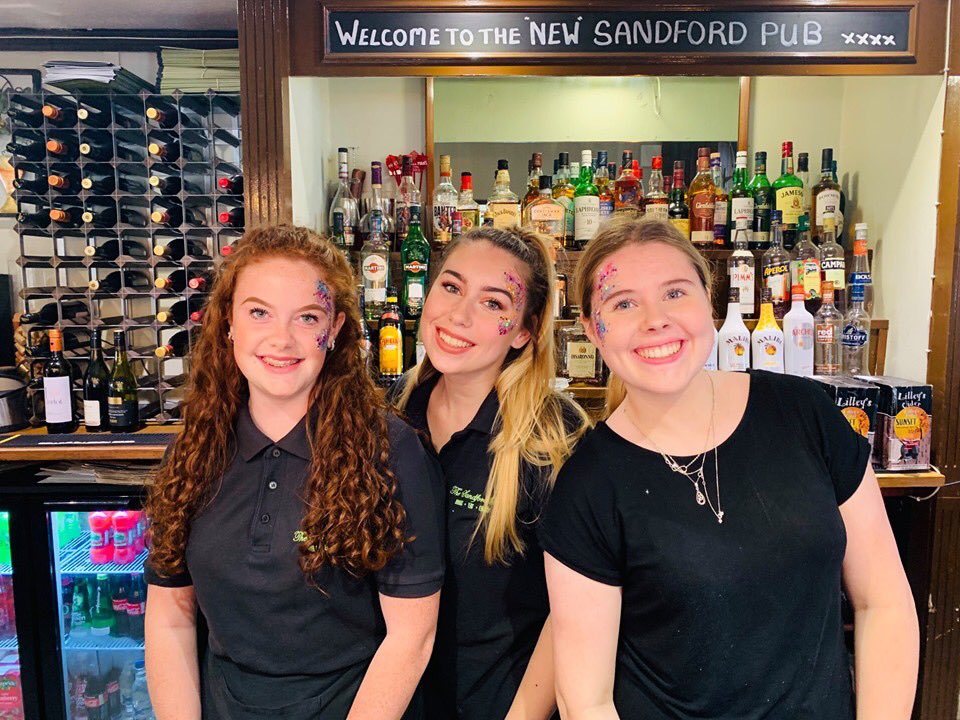 SandfordPub's tweet photo. The album from Sandfest 2019 is live on our #facebook page. Head over and have a look. 

https://t.co/DvdfqkOOR1 https://t.co/4jXeloizYW