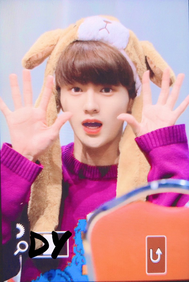 DestinY_JH_'s tweet photo. 190908 #차준호 

#이거차준호 ..... 💞
#X1 #엑스원 #CHAJUNHO https://t.co/nq7IiCvEIy