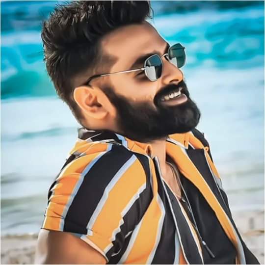 X 上的Ram Fans Association：「Pata hai mein kaun hu, Ustaad Ismart Shankar 🤙 # iSmartShankar @ramsayz || #iSmartShankar || #1yearforismartshankar  https://t.co/4kS7LeM5Y9」 / X