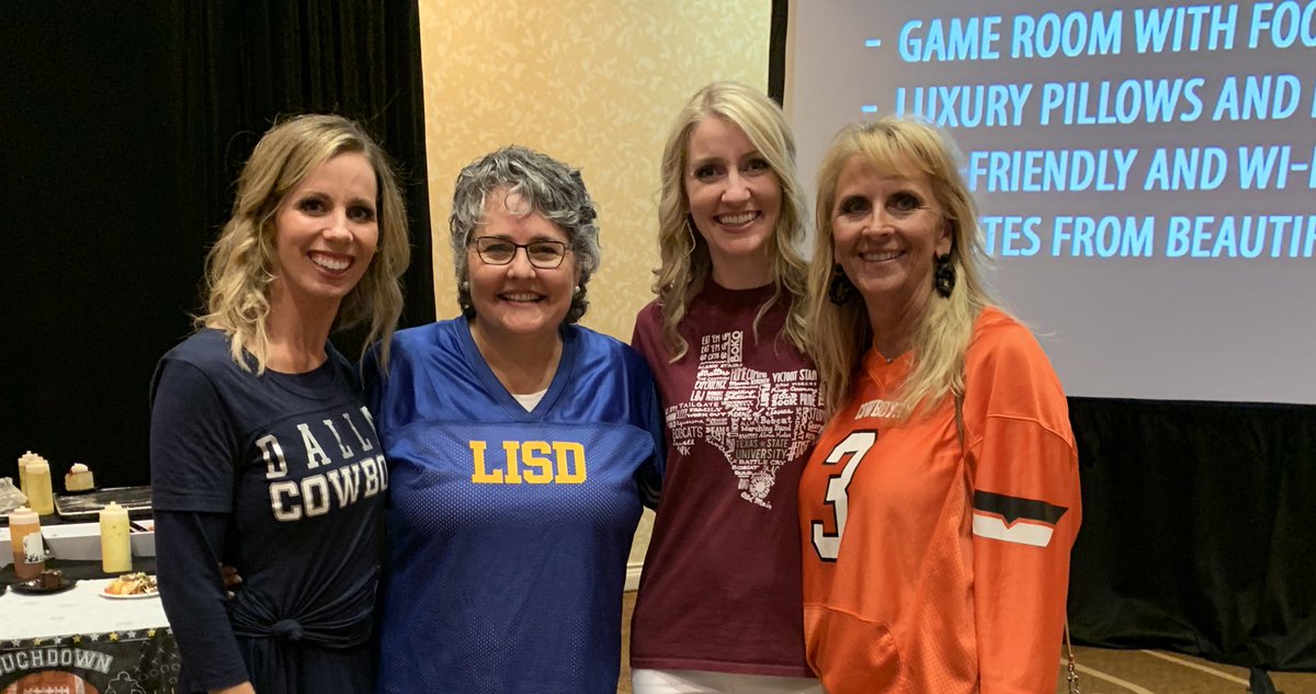 KrondaLISD's tweet photo. Lots to celebrate with @LEFforLISD Evening for Education! Thank you to all of our friends who came out to raise money for @LewisvilleISD teacher grants and student scholarships. #EFE2019 https://t.co/mNja15QGQh