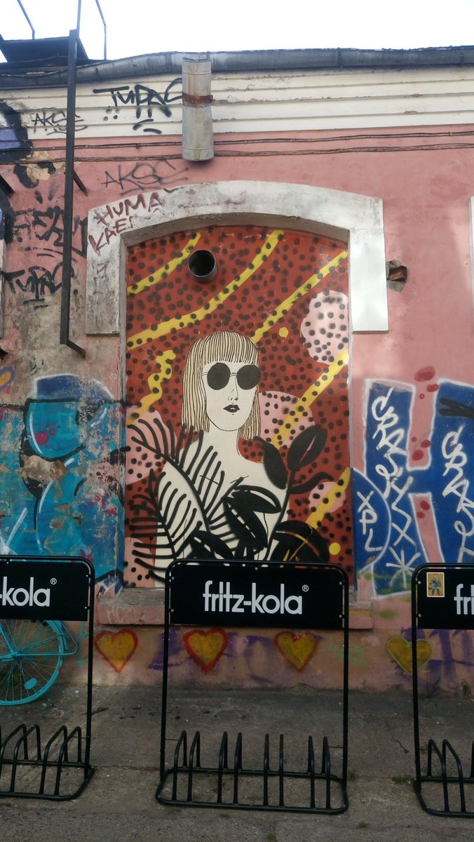ww_graffiti's tweet photo. @ Riga, Latvia
#graffiti #streetart #vour #abran #tron #mur #guts #riga #latvija https://t.co/S7TkzRdY0l