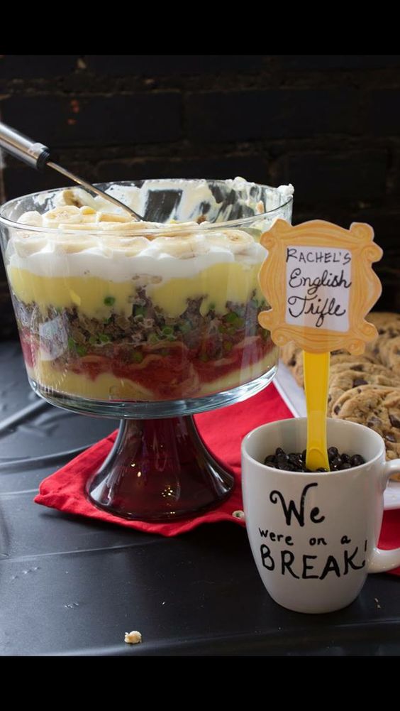 BookEventz's tweet photo. Central Perk ho ya Starbucks, coffee peene ka asli maza toh Mitron ke saath hi aata hai! Celebrate every other occasion with your friends by arranging for these F.R.I.E.N.D.S inspired cakes😍
.
#BookEventz #Friends #Birthdaycake #Friendsinspired #cake #eventplanner #centralpark https://t.co/RYZYHuuK6e