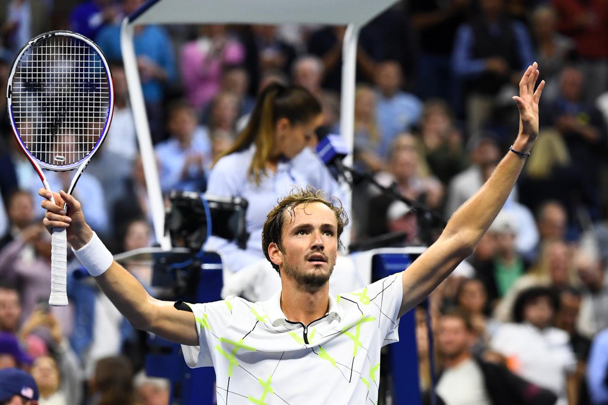 usopen's tweet photo. Nadal or Medvedev?

#USOpen https://t.co/Bpd3knaKk2