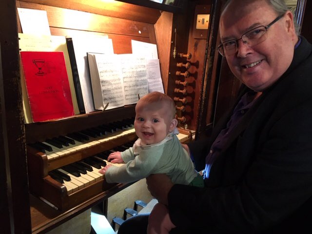 asentance's tweet photo. Enjoyed the support of my grandson Miles this morning when I was playing the organ at Holy Trinity, #Bengeo. Hopefully another in a strong line of #Sentance family musicians! https://t.co/8MSOblJCvl