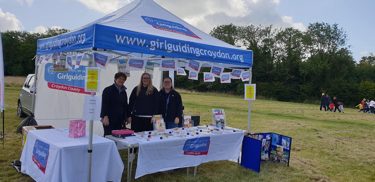 GrowCroydonGG's tweet photo. Recruiting #Girlguiding girls and volunteers at SelsdonWoods open day @GuidingCroydon @GrowingGuiding @Guiding_LaSER #InspireGirls @VCCroydon @CroydonVA #volunteering #girlscan #fun #gettheguidingbug! https://t.co/wRLUPCNJUe