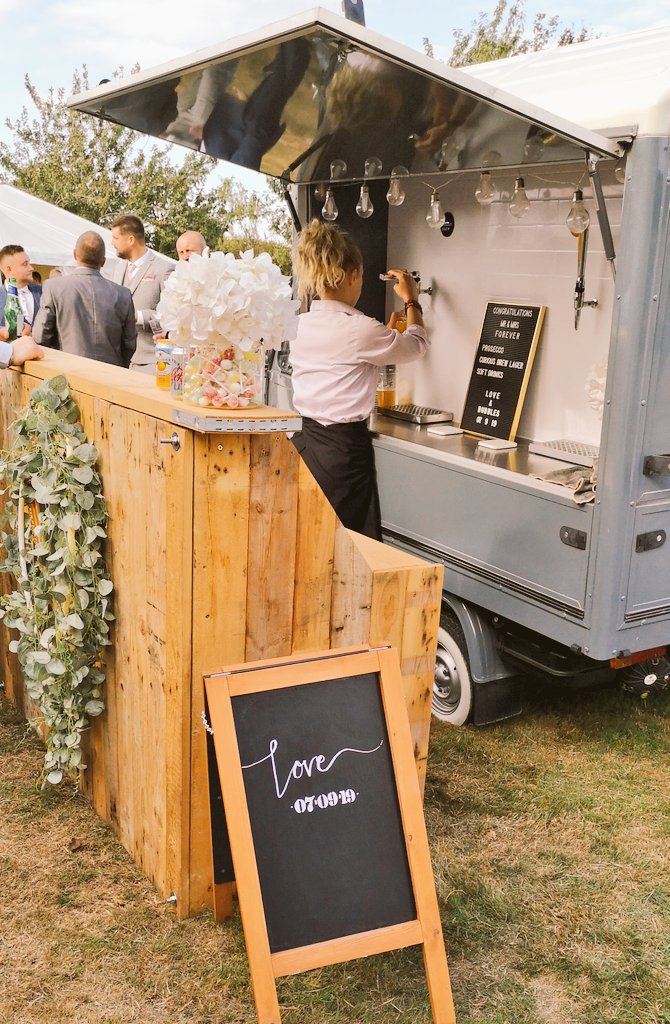 Great crowd at Lauren &amp; Chris's wedding yesterday. They got tucked into the @CuriousBrewing lager, lucky we had a couple of extra kegs in the van!! #wedding #smeeth #curiousbrew #thirstywork #continuouspouring #beer