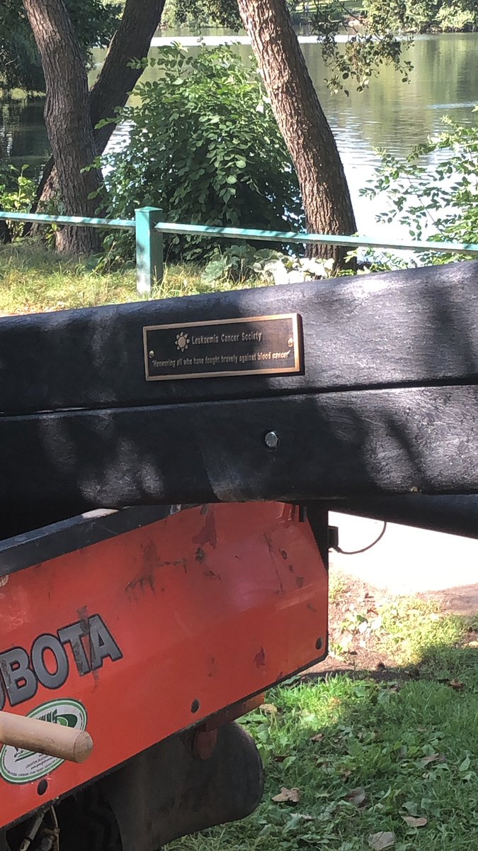 GoldBoutique1's tweet photo. So upset angry 😡@leukaemiauk memorial bench was vandalised last night #grovelands park only been there 3-4 week memorial service today.Big thank you @EnfieldCouncil staff reporting it &amp; dealing with it ASAP @stephanosio @CllrGeorgiou  if anyone knows anything please let us know https://t.co/yd7n3nyahl