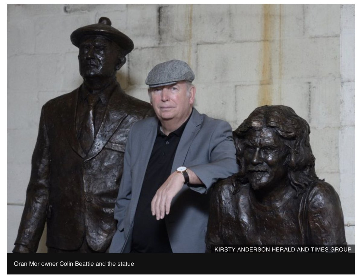 StrangeReg1's tweet image. Come on Scotland, let’s get these statues of #billyconnolly and #ChicMurray erected in Glasgow.