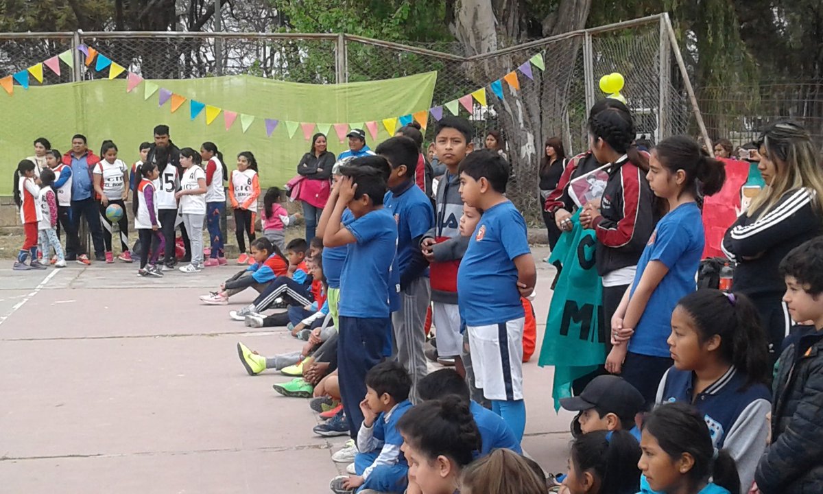 Coralew85129694's tweet photo. 2* Encuentro cid 2019. CEF. Trabajo en conjunto ismode y municipalidad de salta.  #Deportes. @GustavoSaenzOK @GuadaColqueOK @ricardo_villada @nsuppa https://t.co/MWFtRGm3Fq