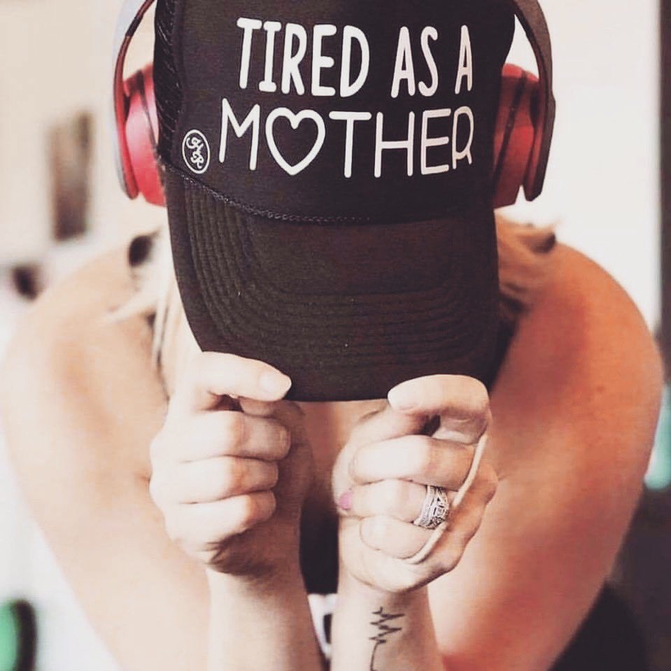 thrivinbetsy's tweet photo. I see you mama, because I was YOU. Tired ALL THE TIME. What if you could live YOUR best life with your family? What if you could do all the things us Mamas do...but with energy? Uplifted mood? Amazing sleep? You deserve it. 

#bestlife #riseup #riseandthrive #rise #thrive #energy https://t.co/rnwPcSkarv