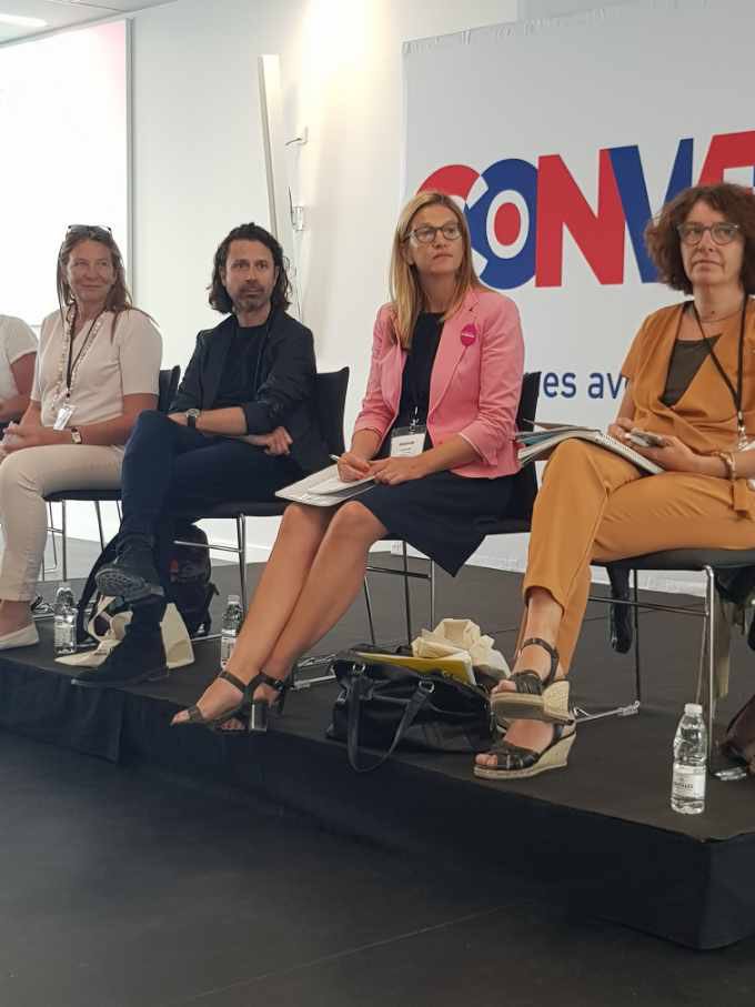 syc_s's tweet photo. Hier au #CampusDesTerritoires j’intervenais à l’atelier Toutes Politiques porté par @MarleneSchiappa et piloté par @BCouillard33 
Un fabuleux dispositif pour aider toutes les femmes à oser se lancer en politique ! https://t.co/AhBFdcWDdx