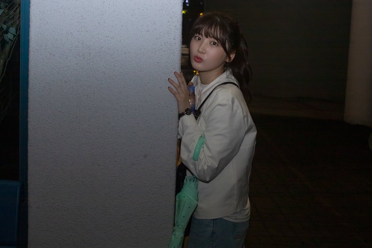 rhymism's tweet photo. 190804 #자메이카헬스클럽
#유나결 #지성미 #안가령 # https://t.co/qDhagYeKxS
