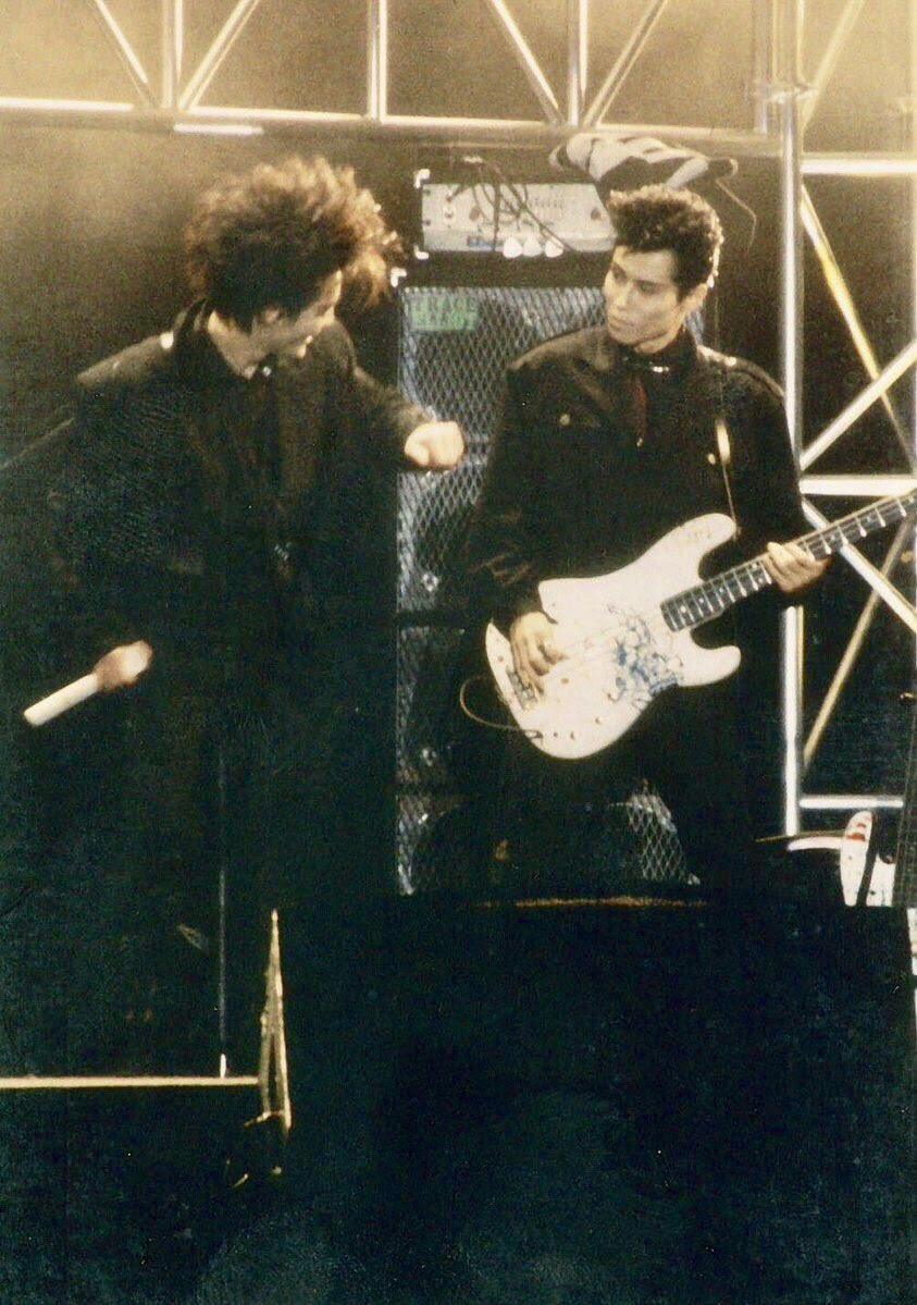 松井常松🎸様… 誕生日おめでとうございます🥳👏🎉 あなたの寡黙で 直立