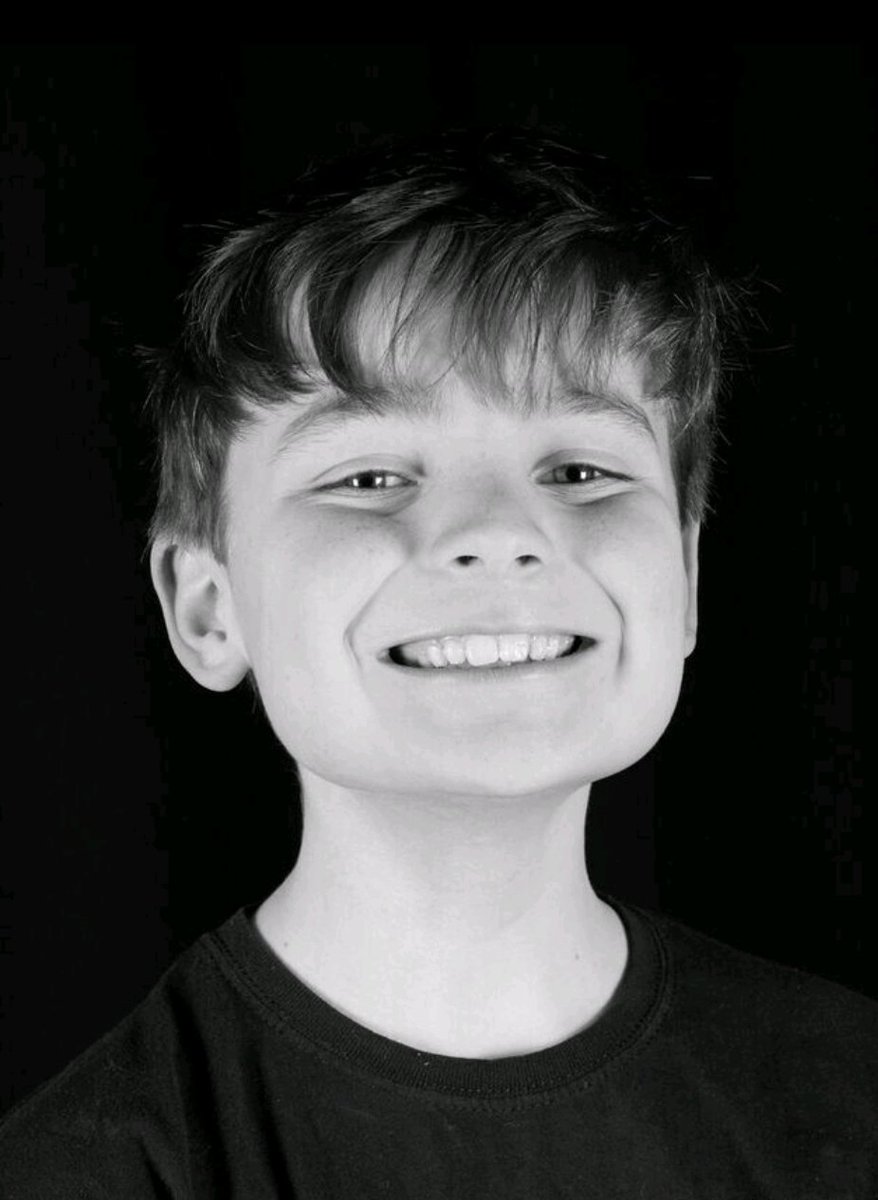 Huge congratulations to Spotlight Aylesbury pupil - Freddie who has been cast as John Darling in Peter Pan at the Grove this Christmas! Starring alongside none other than Strictly's AJ Pritchard! We can't wait to come and watch you Freddie!! 🌟💚 #teamspotlight #soproudofyou