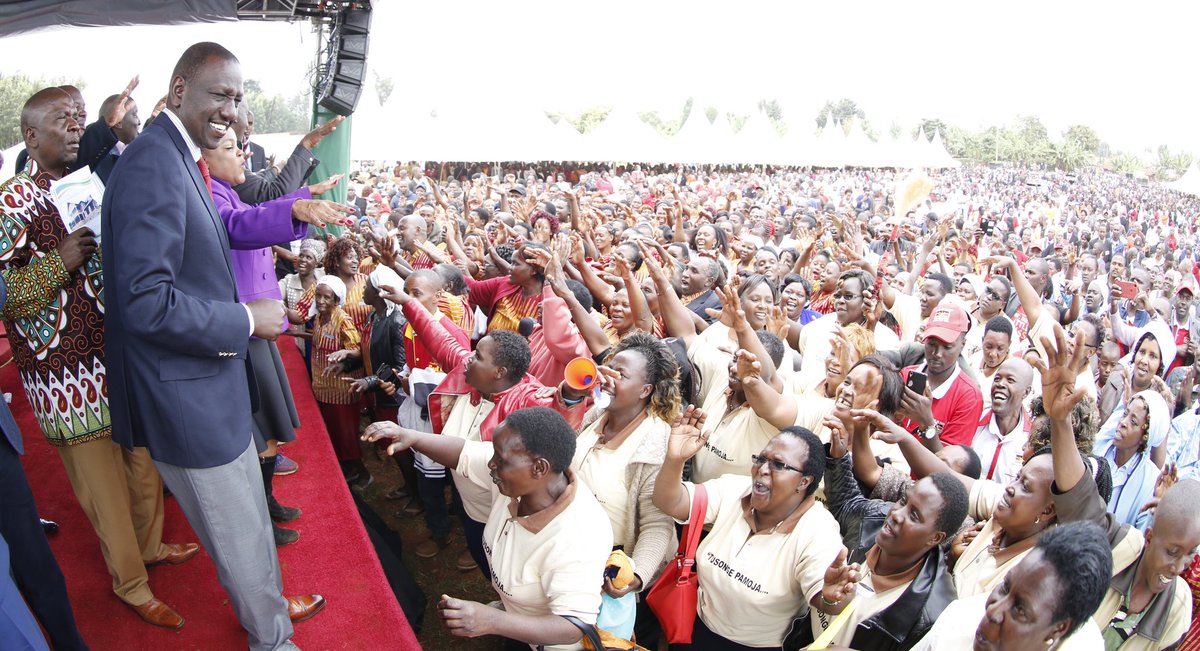 WilliamsRuto's tweet photo. With residents of Ndia after a church service, Kirinyaga County. https://t.co/Ig2A8Rt2nF
