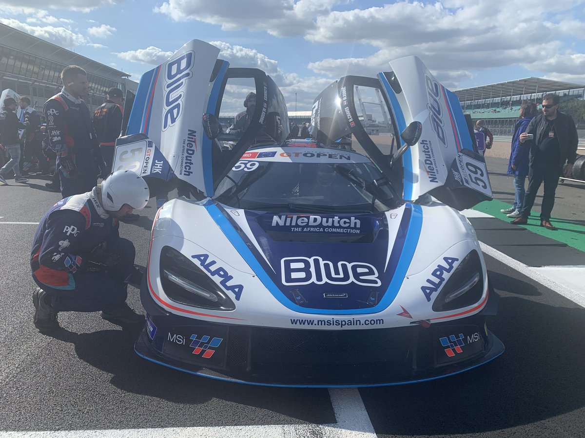 msiracingteam_'s tweet photo. Final race of the weekend is HERE!! #HenriqueChaves will start from P4 with @franrueda__ from P5. Letβs do this guys ππ» https://t.co/9QEm8ByIZ8 #teomartinmotorsport #GTOpen #GTO #McLaren720SGT3 #TMMSilverstone https://t.co/QOYMIBwAW5
