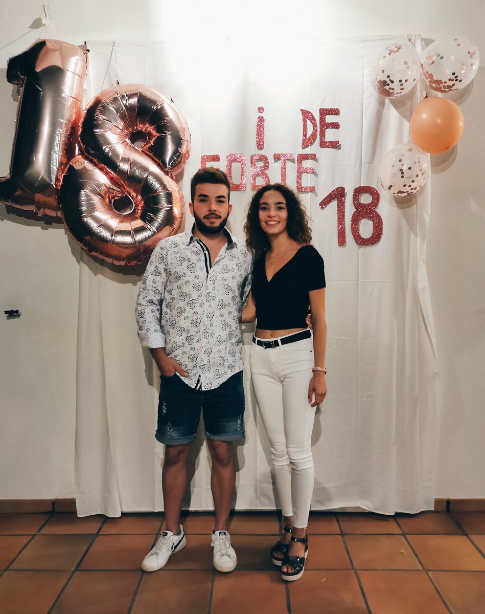 mvalles15's tweet photo. Tenc el millor germà d'aquest món❤️❤️ https://t.co/r1AML6onDb