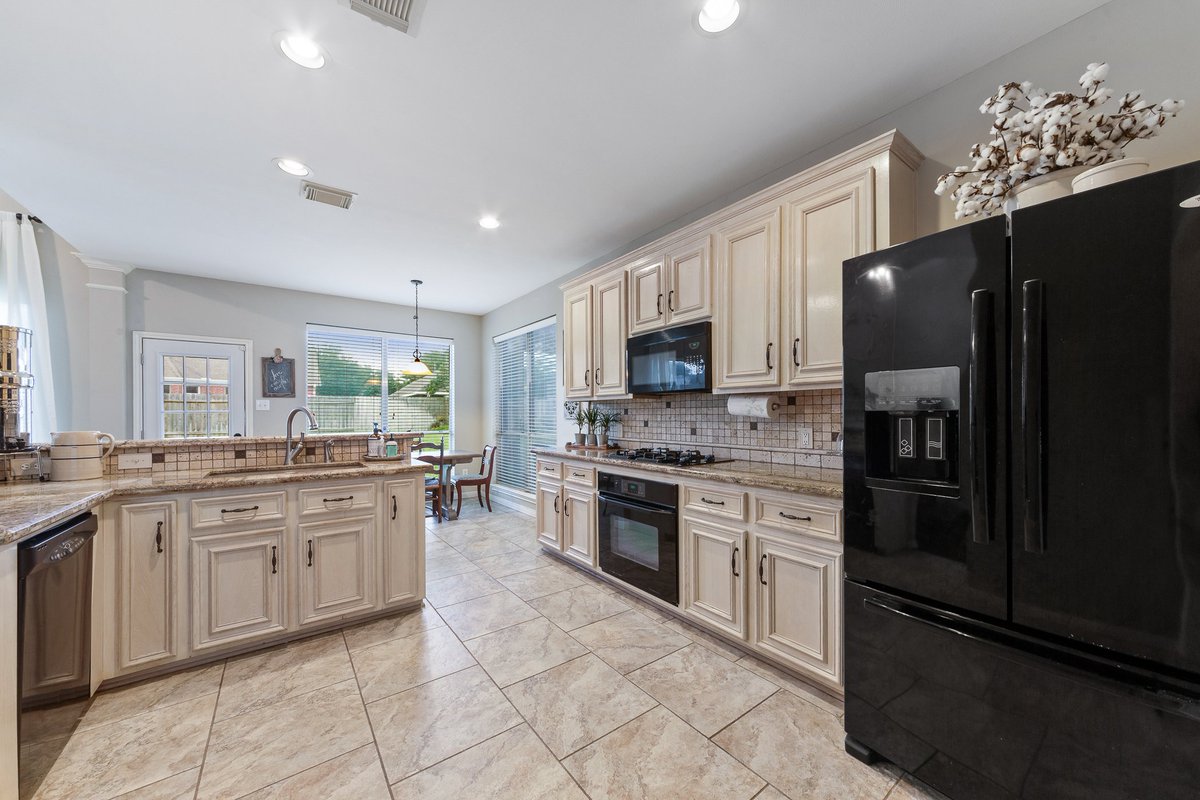 PurchaseHouston's tweet photo. 15139 Cumberland Oak Way, Cypress, TX 77433
#openhouse #today 2-4 p.m.
#Sunday #openhouses #cyfairisd #cypresstexas #homeforsale #realestate #realtor #thejohnsonteam #purchasehoustonproperties #danajohnsonrealtor #djtherealtor #kwmemorial https://t.co/bI3fZ89szH