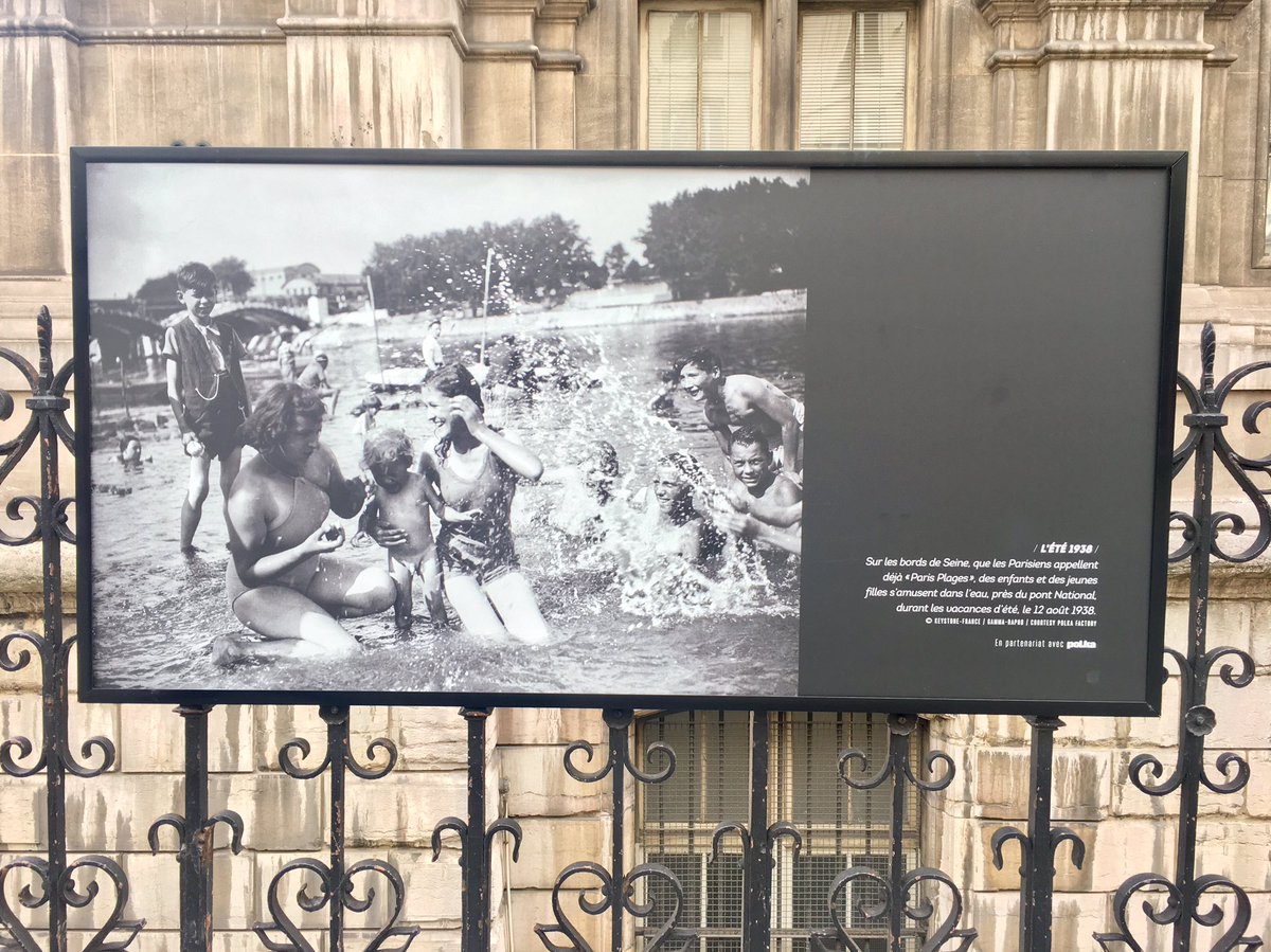 Exposition très <a href="/SwimmingLab/">baignades_urbaines</a> à la Mairie de Paris