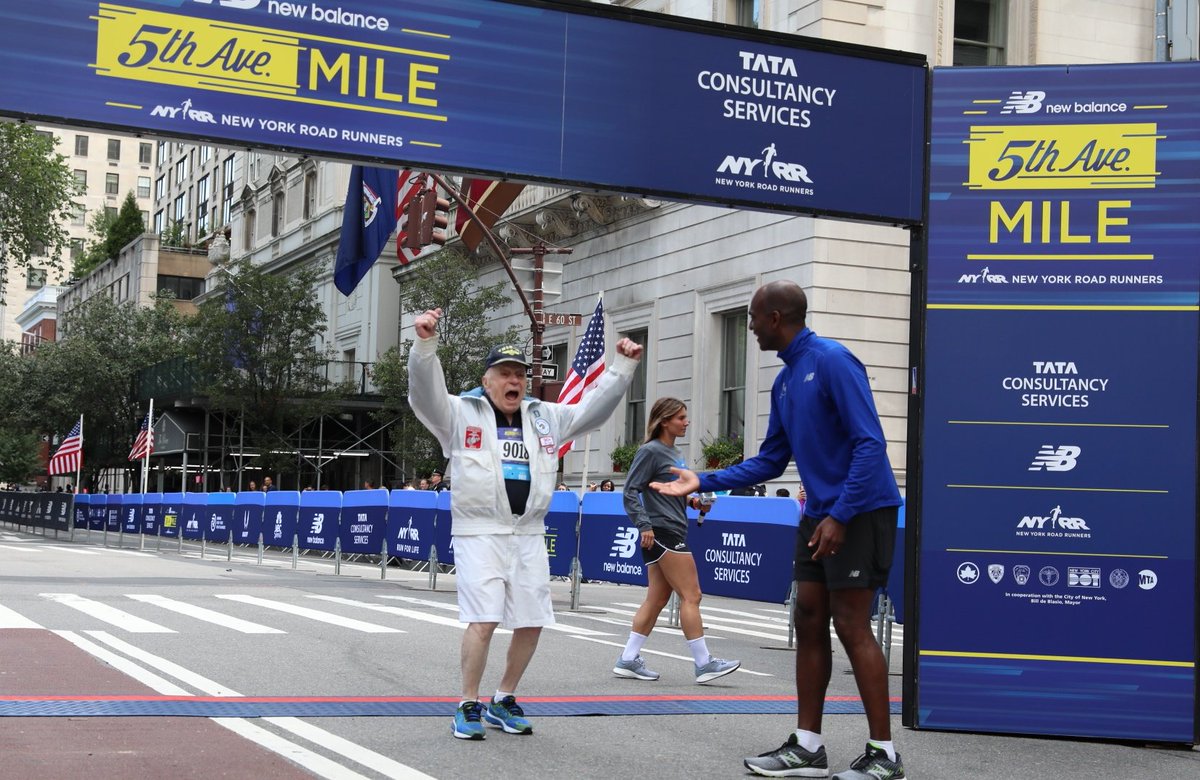 nyrr's tweet image. Bringing it home in our George Sheehan Memorial Mile heats at #NB5thAveMile and racing down 20 blocks at age 99!
